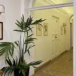 Δωμάτια σε οικογενειακή κατοικία Il Plancton Colosseo